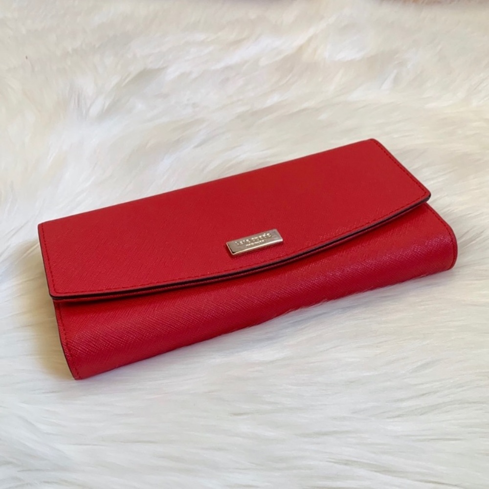 Kate Spade Laurel Way Hot Chili Caia Wallet - Picture 4 of 8